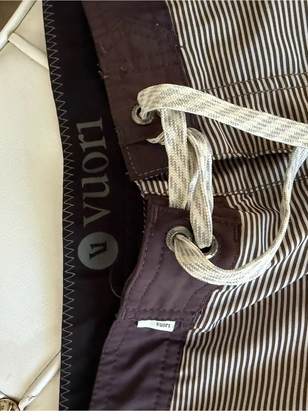 Vuori Men's Pinstripe Swim Board Shorts in Light Gray and Brown Trim
